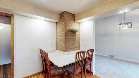 1239 Doralee Drive Mogadore OH 44260
