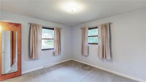 1239 Doralee Drive Mogadore OH 44260
