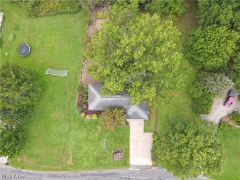 1239 Doralee Drive Mogadore OH 44260