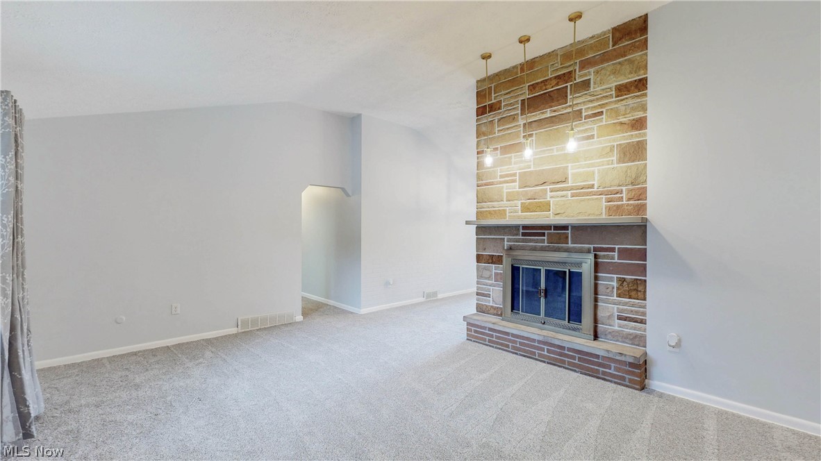 1239 Doralee Drive Mogadore OH 44260