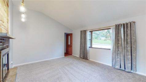 1239 Doralee Drive Mogadore OH 44260