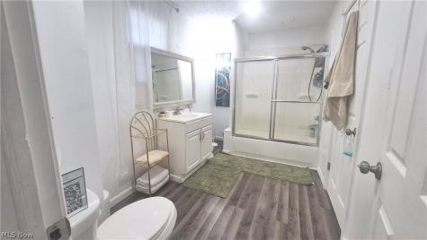 3026 Erin Avenue Cleveland OH 44113