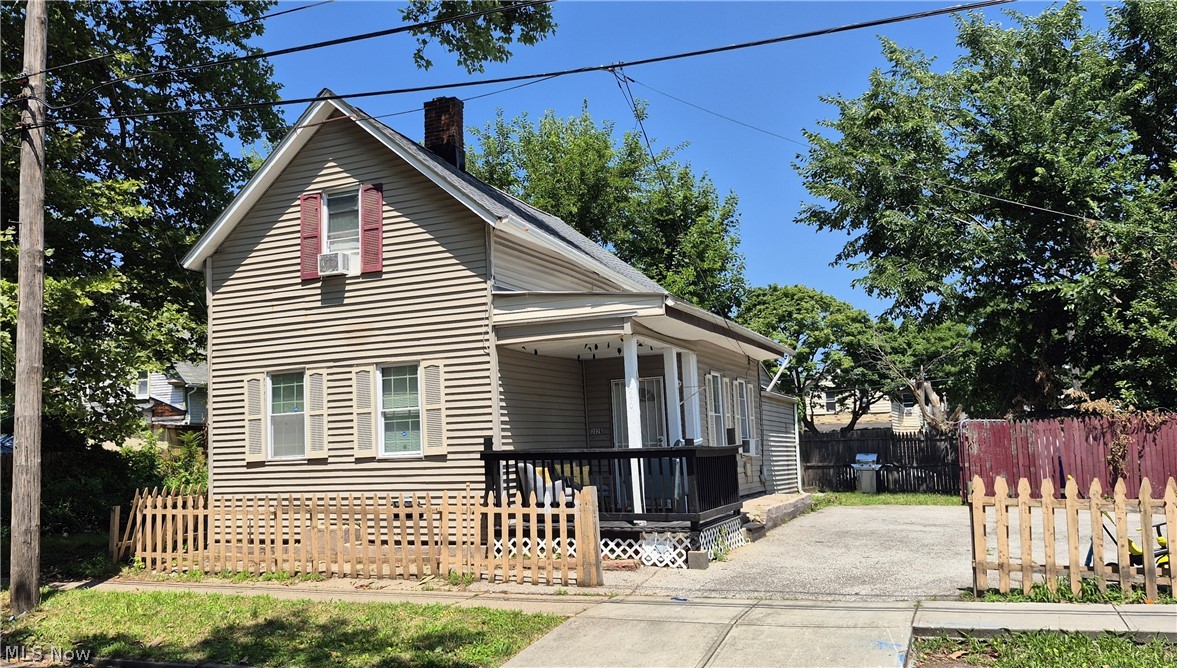 3026 Erin Avenue Cleveland OH 44113