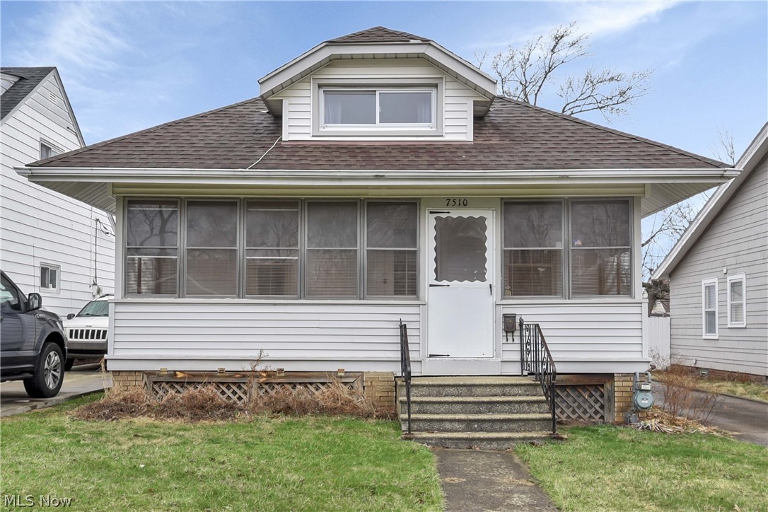 7510 Manhattan Avenue Parma OH 44129
