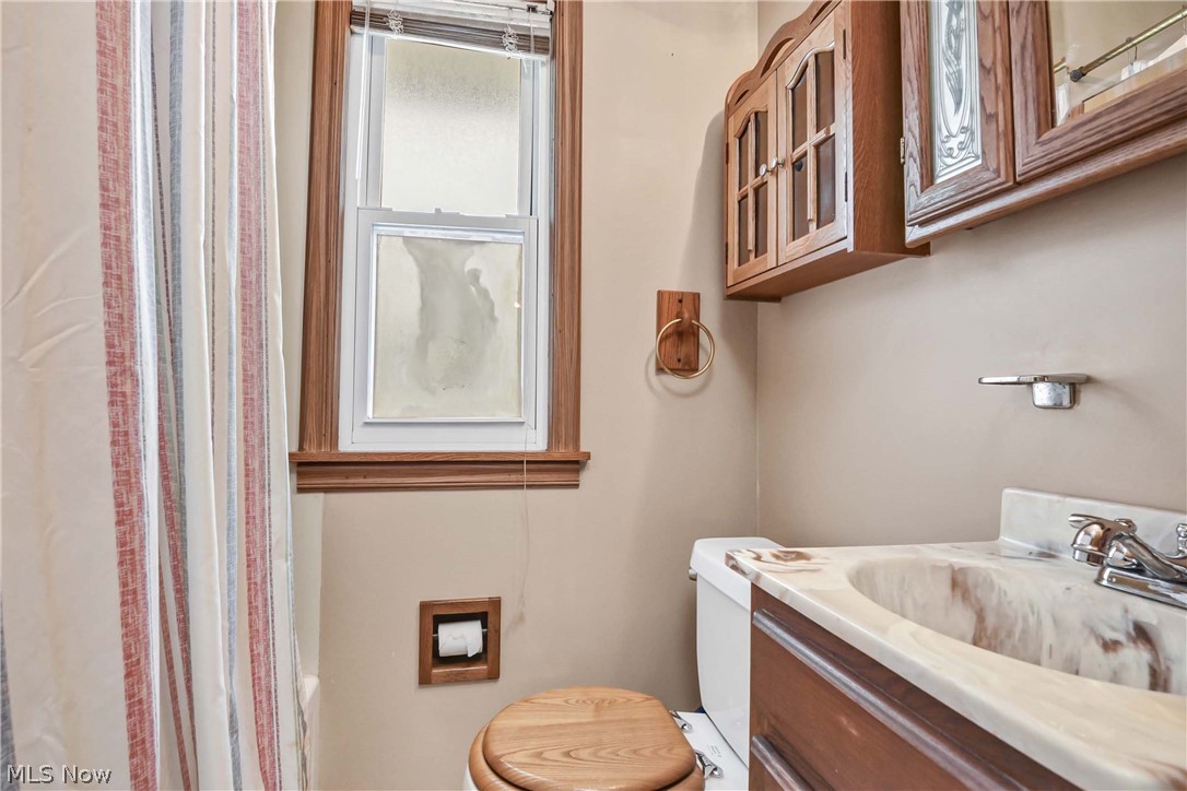 7510 Manhattan Avenue Parma OH 44129