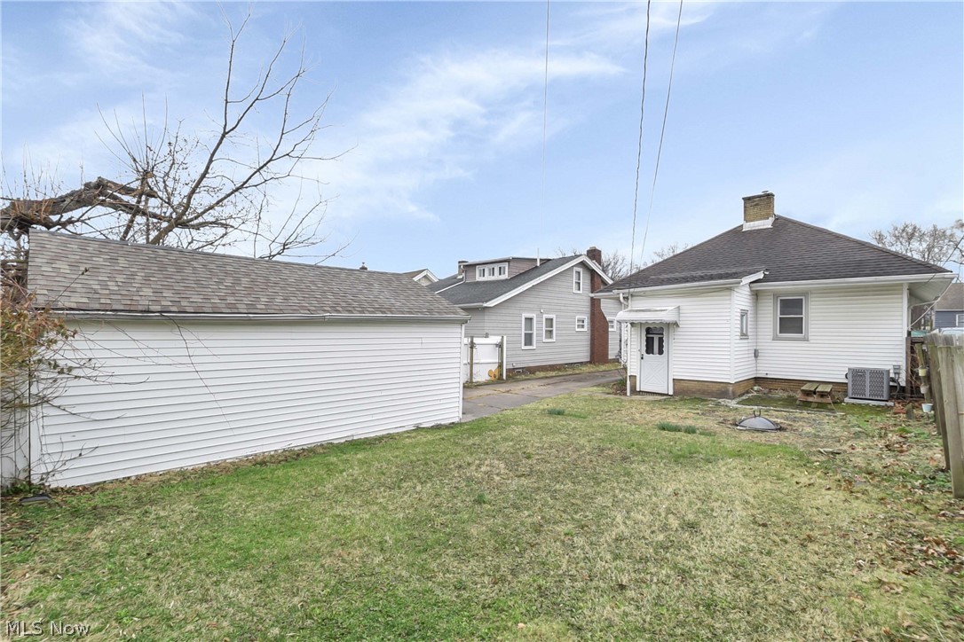 7510 Manhattan Avenue Parma OH 44129