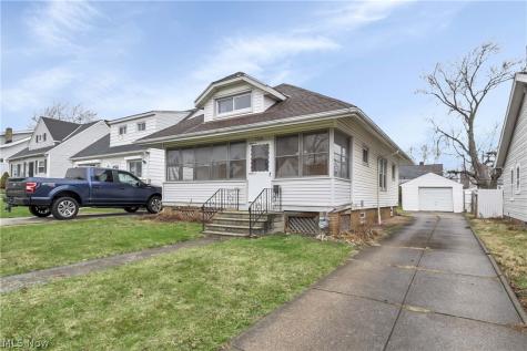 7510 Manhattan Avenue Parma OH 44129