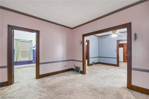 7510 Manhattan Avenue Parma OH 44129