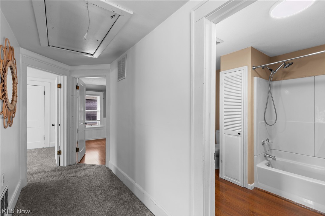 249 W 42nd Street Shadyside OH 43947