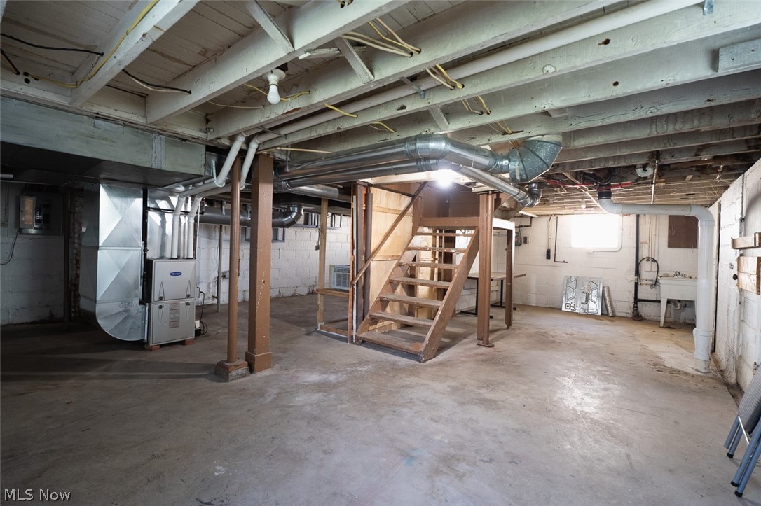 1056 Georgia Avenue Akron OH 44306