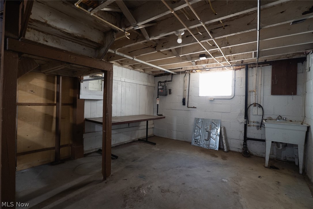 1056 Georgia Avenue Akron OH 44306