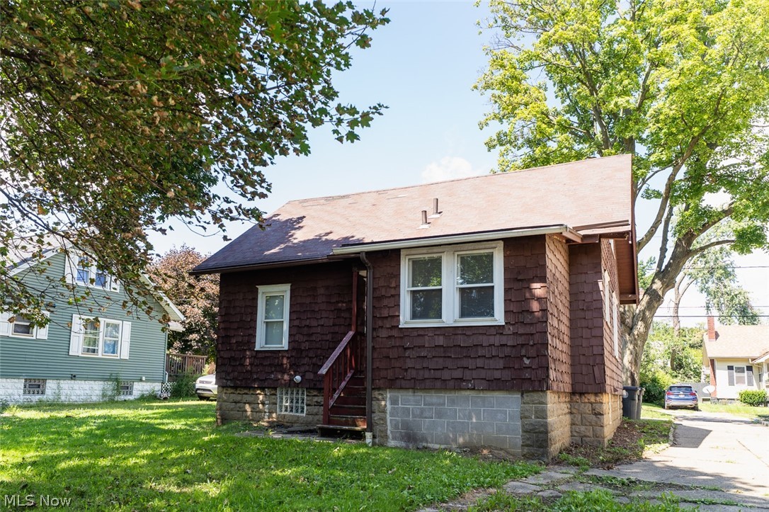 1056 Georgia Avenue Akron OH 44306