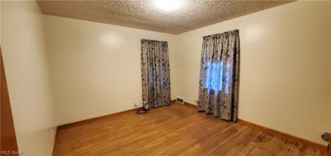 1794 Lilly Lane Alliance OH 44601