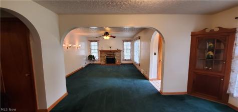 1794 Lilly Lane Alliance OH 44601
