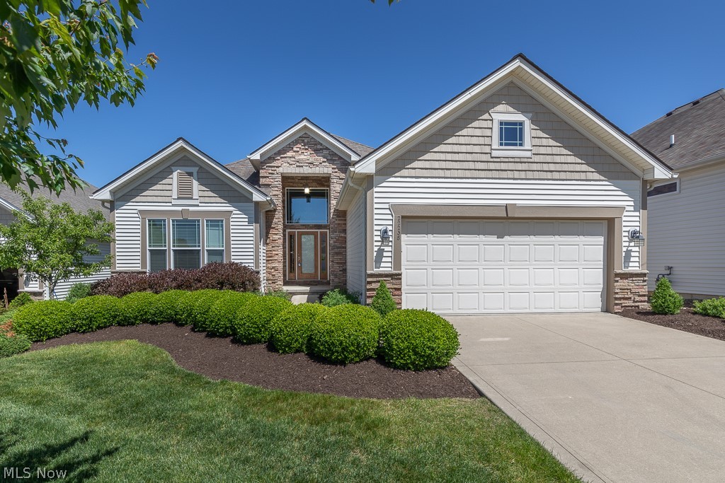 22238 North Trail Strongsville OH 44149