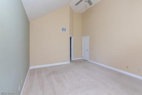 22238 North Trail Strongsville OH 44149