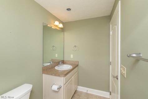 22238 North Trail Strongsville OH 44149