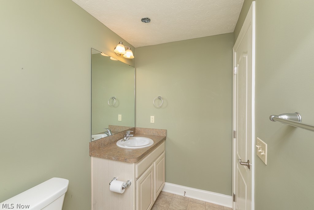 22238 North Trail Strongsville OH 44149