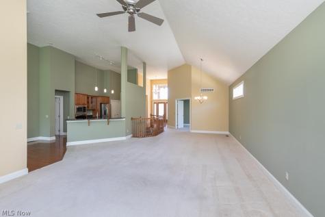 22238 North Trail Strongsville OH 44149