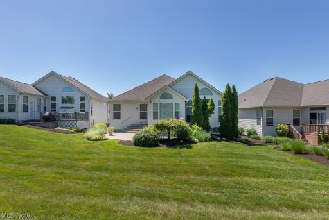 22238 North Trail Strongsville OH 44149