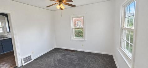 902 W 20th Street Lorain OH 44052