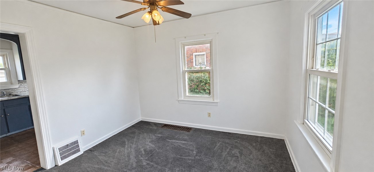 902 W 20th Street Lorain OH 44052