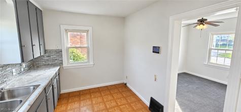 902 W 20th Street Lorain OH 44052