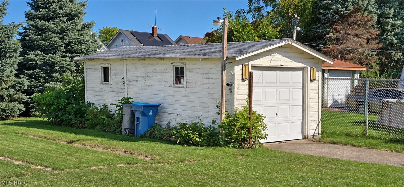 902 W 20th Street Lorain OH 44052