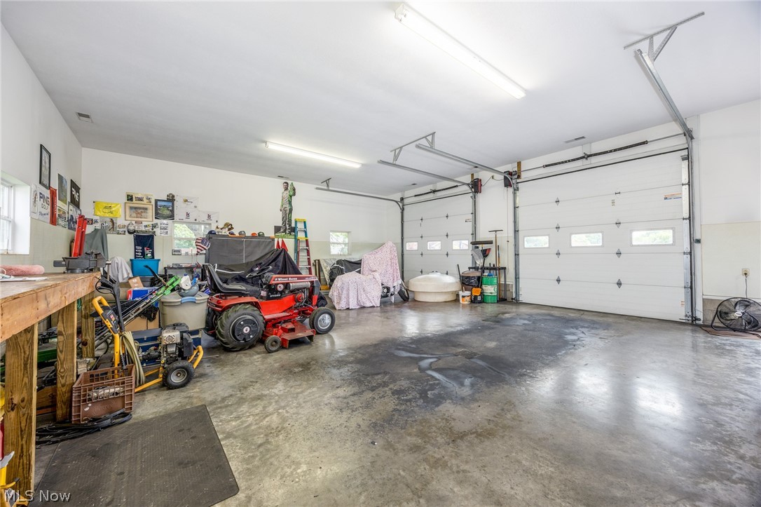 6 Gale Avenue Newport OH 45768