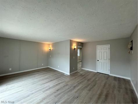 4881 E 85th Street Garfield Heights OH 44125