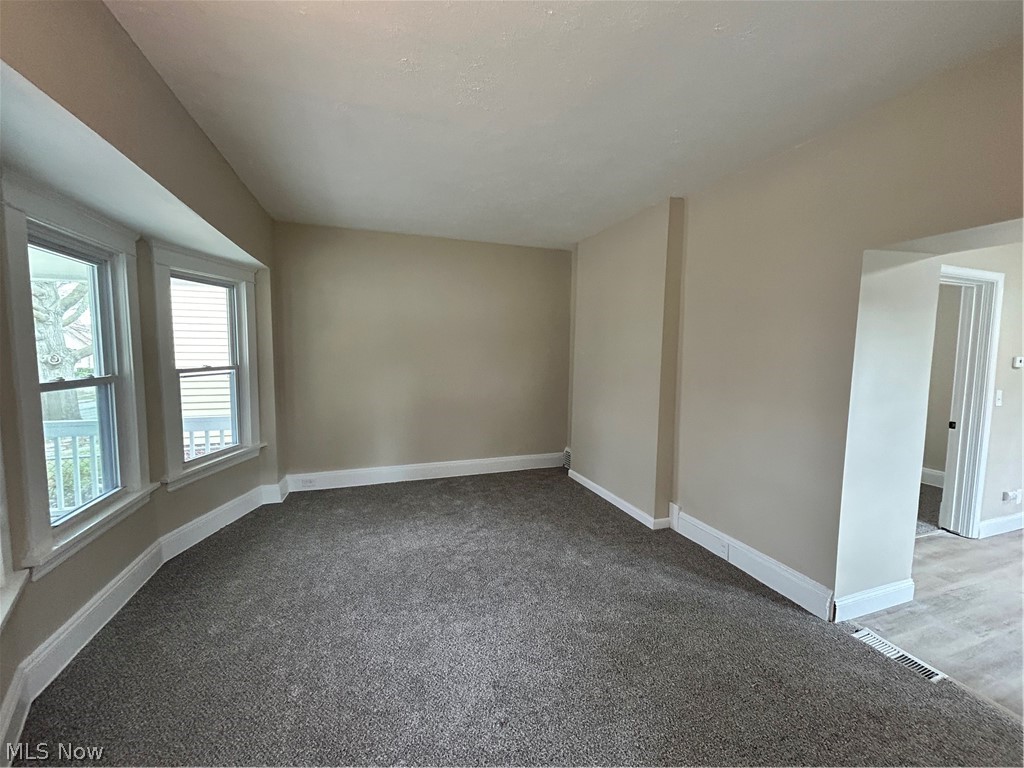 4881 E 85th Street Garfield Heights OH 44125
