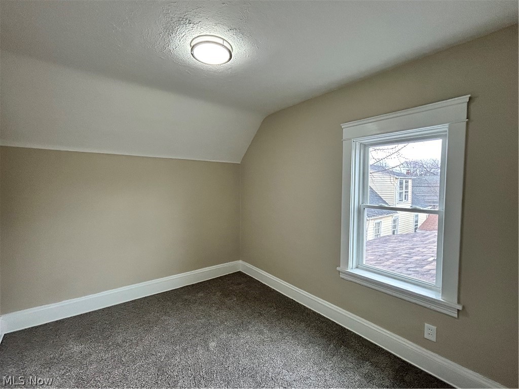 4881 E 85th Street Garfield Heights OH 44125