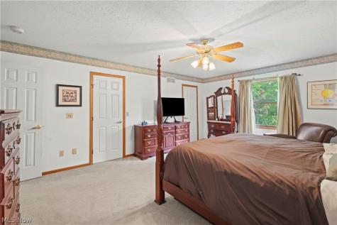 32194 Teasel Court Avon Lake OH 44012