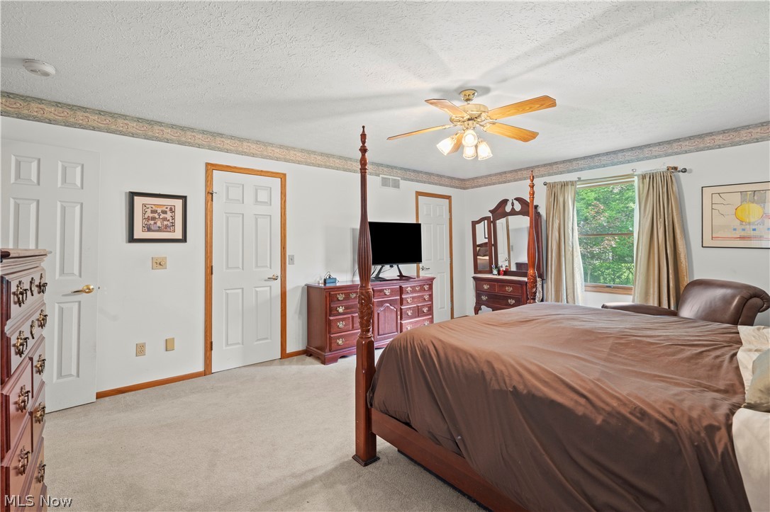32194 Teasel Court Avon Lake OH 44012