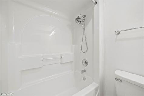 32194 Teasel Court Avon Lake OH 44012