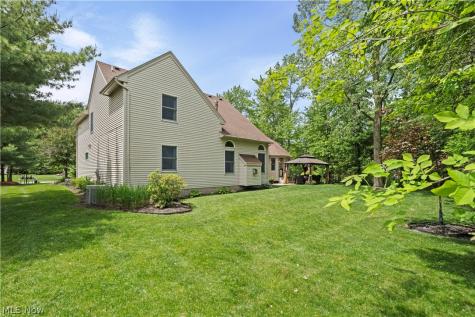 32194 Teasel Court Avon Lake OH 44012
