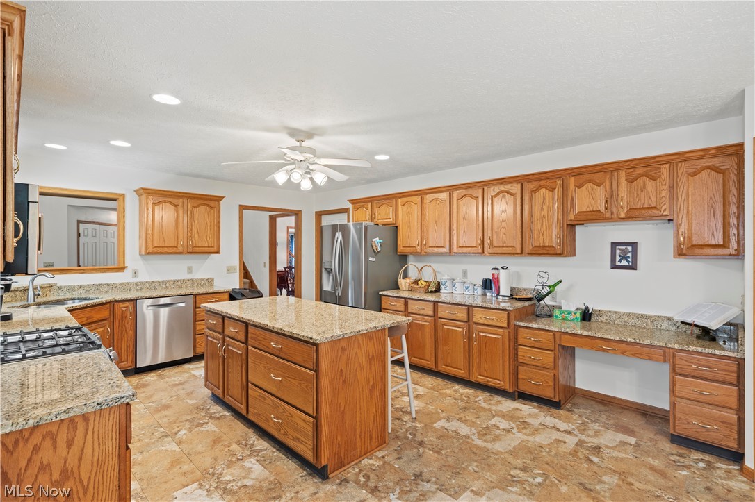 32194 Teasel Court Avon Lake OH 44012