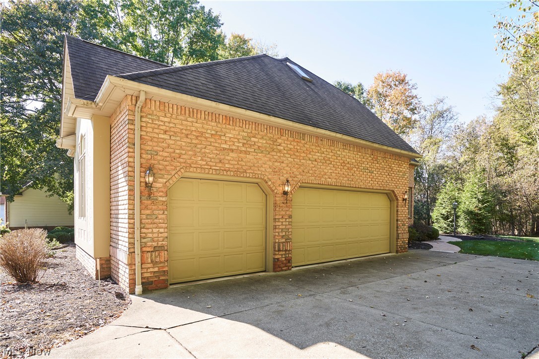 718 White Tail Ridge Drive Fairlawn OH 44333