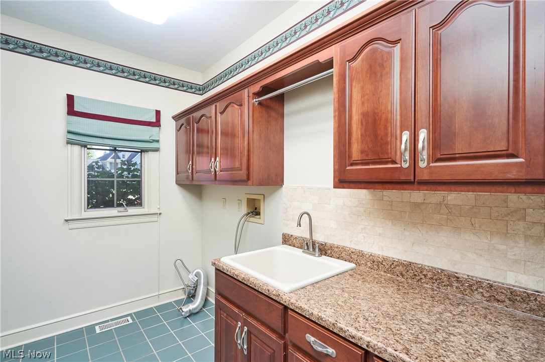 718 White Tail Ridge Drive Fairlawn OH 44333