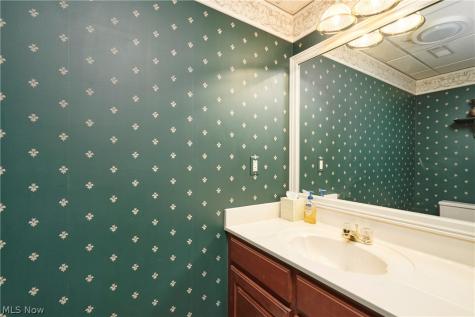 718 White Tail Ridge Drive Fairlawn OH 44333