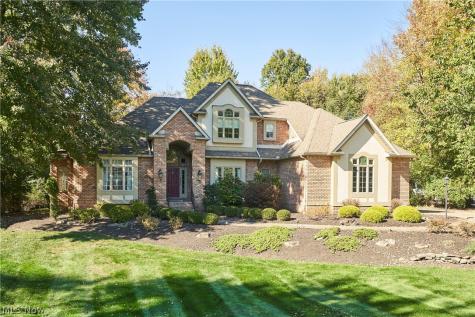 718 White Tail Ridge Drive Fairlawn OH 44333