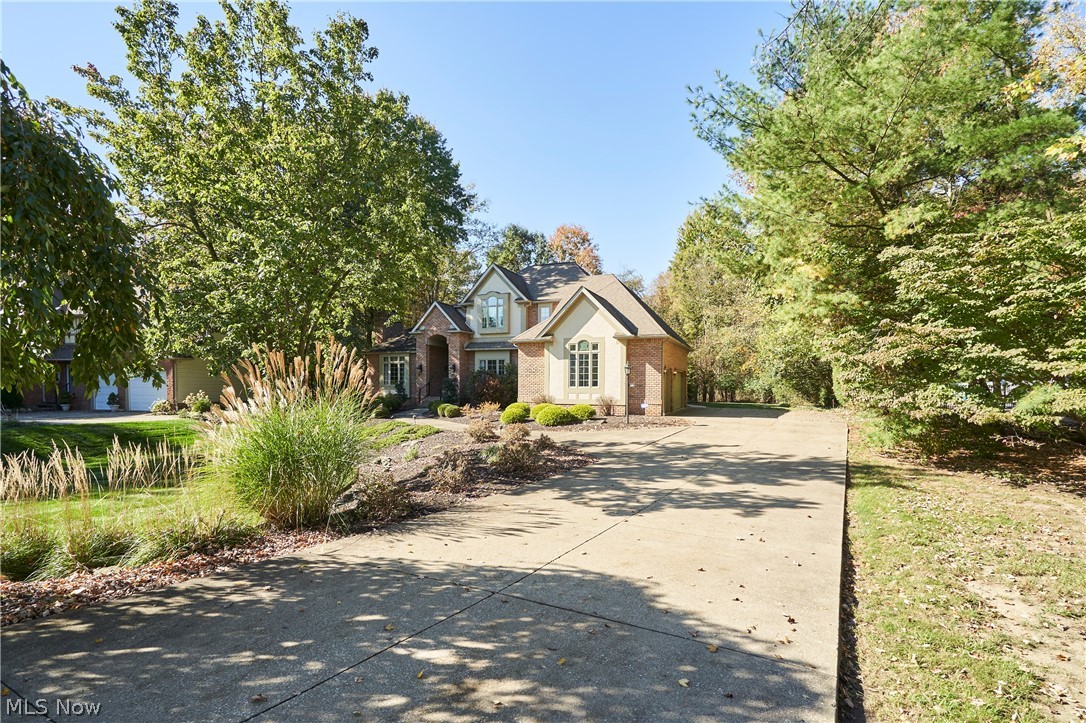 718 White Tail Ridge Drive Fairlawn OH 44333