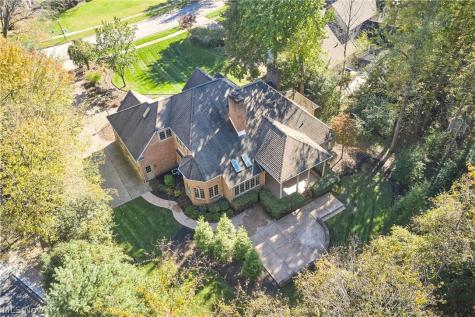 718 White Tail Ridge Drive Fairlawn OH 44333