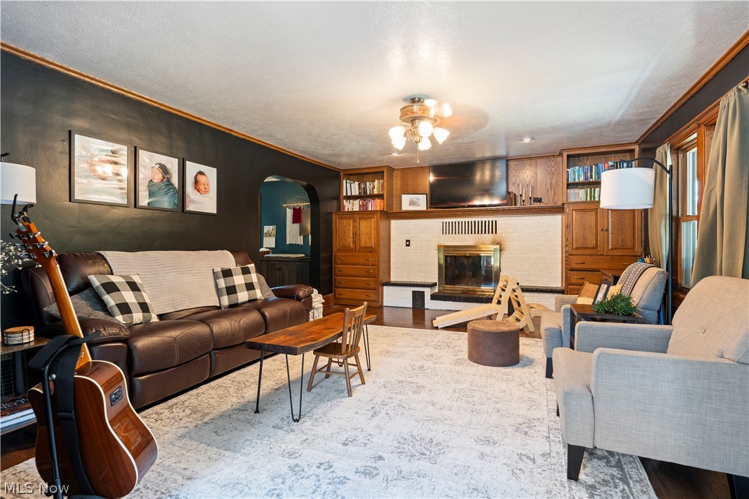 511 Milton Avenue Wilmot OH 44608