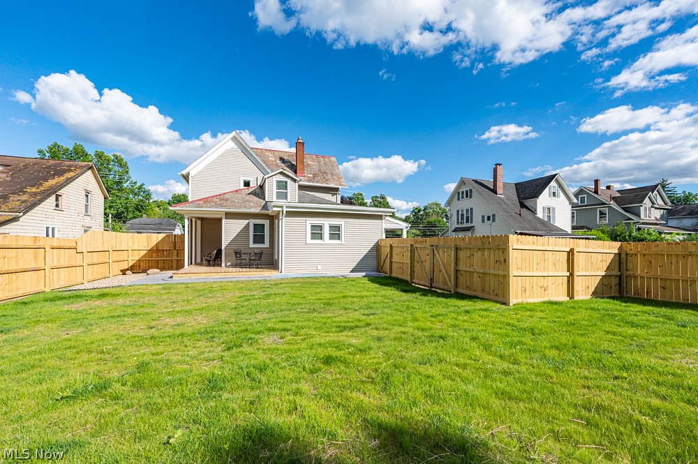 971 Newgarden Avenue Salem OH 44460