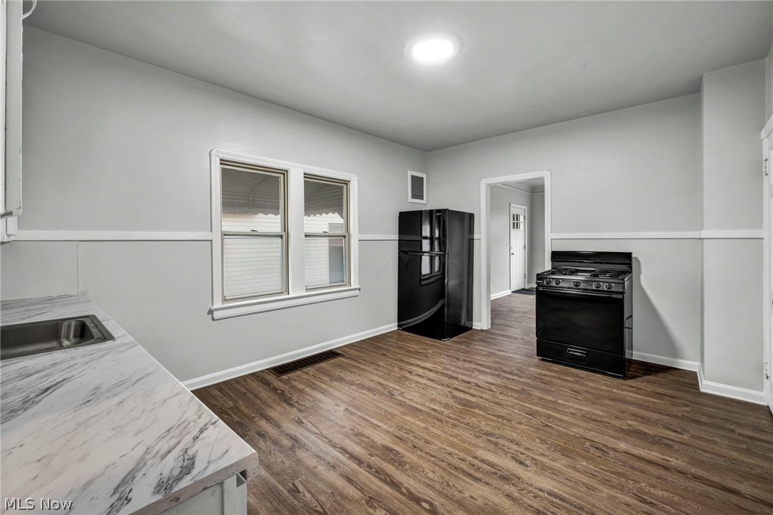 6610 Clark Avenue Cleveland OH 44102