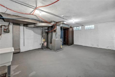 6610 Clark Avenue Cleveland OH 44102