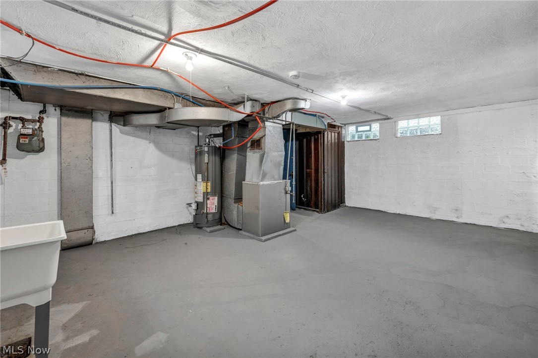 6610 Clark Avenue Cleveland OH 44102