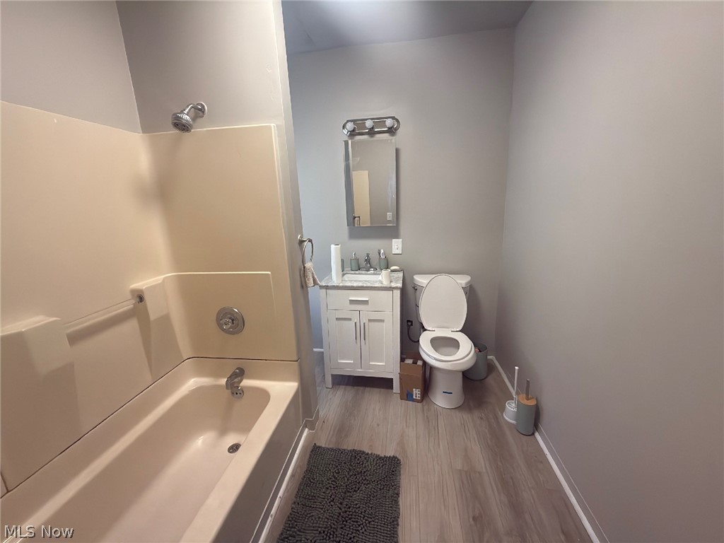 3579 E 72nd Street Cleveland OH 44105