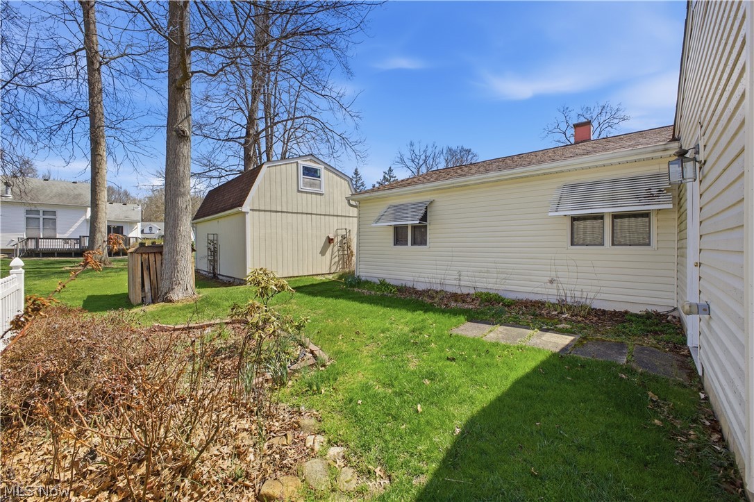1029 Woodglen Avenue Newton Falls OH 44444